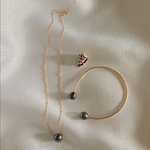 Tahitian Pearl necklace and Cuff set